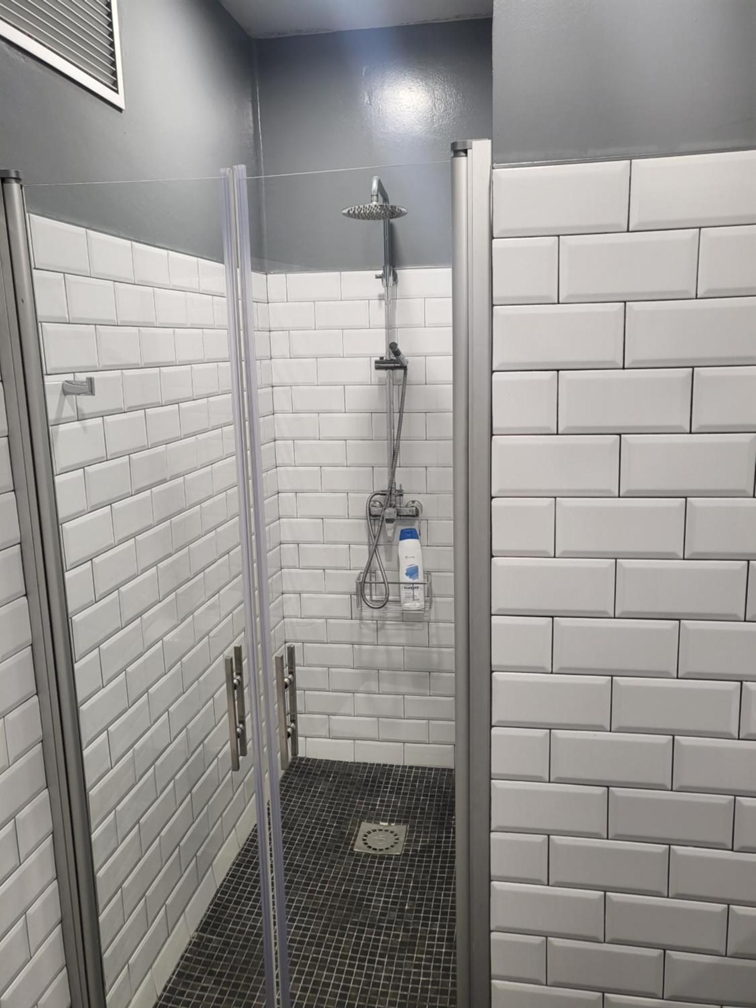 Acola Sport Hostel Pontevedra Zewnętrze zdjęcie
